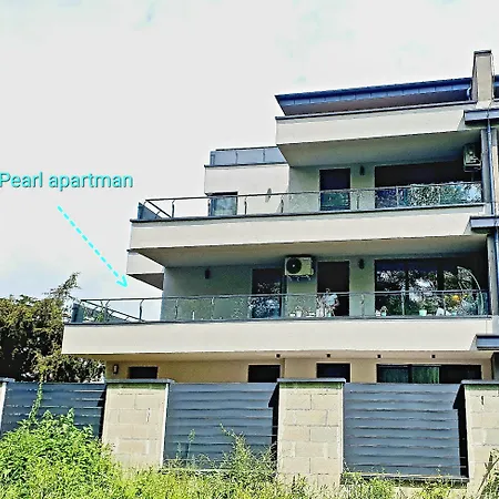 Pearl Apartman